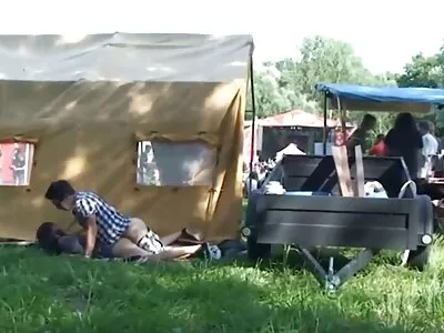 Миниатюрна руса porno cameri скъпа иска да свърши