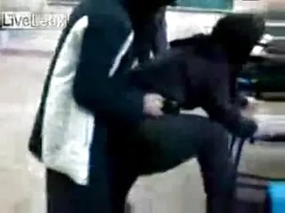 Горещият тийнейджър ме чука с sex kameri na jivo удоволствие